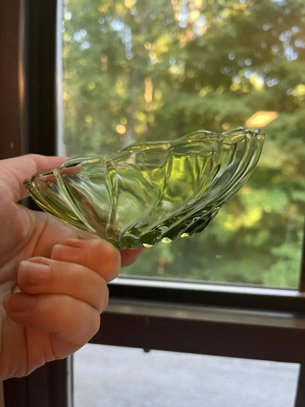 Vintage Hazel Atlas Green Glass Bowl Colonial Swirl Design 5